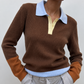 Pull col polo chocolat, détail du col contrasté