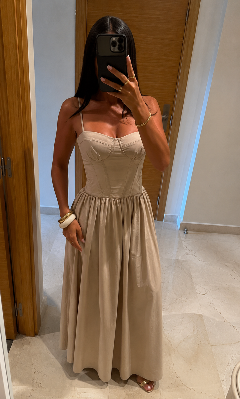 Robe longue corset