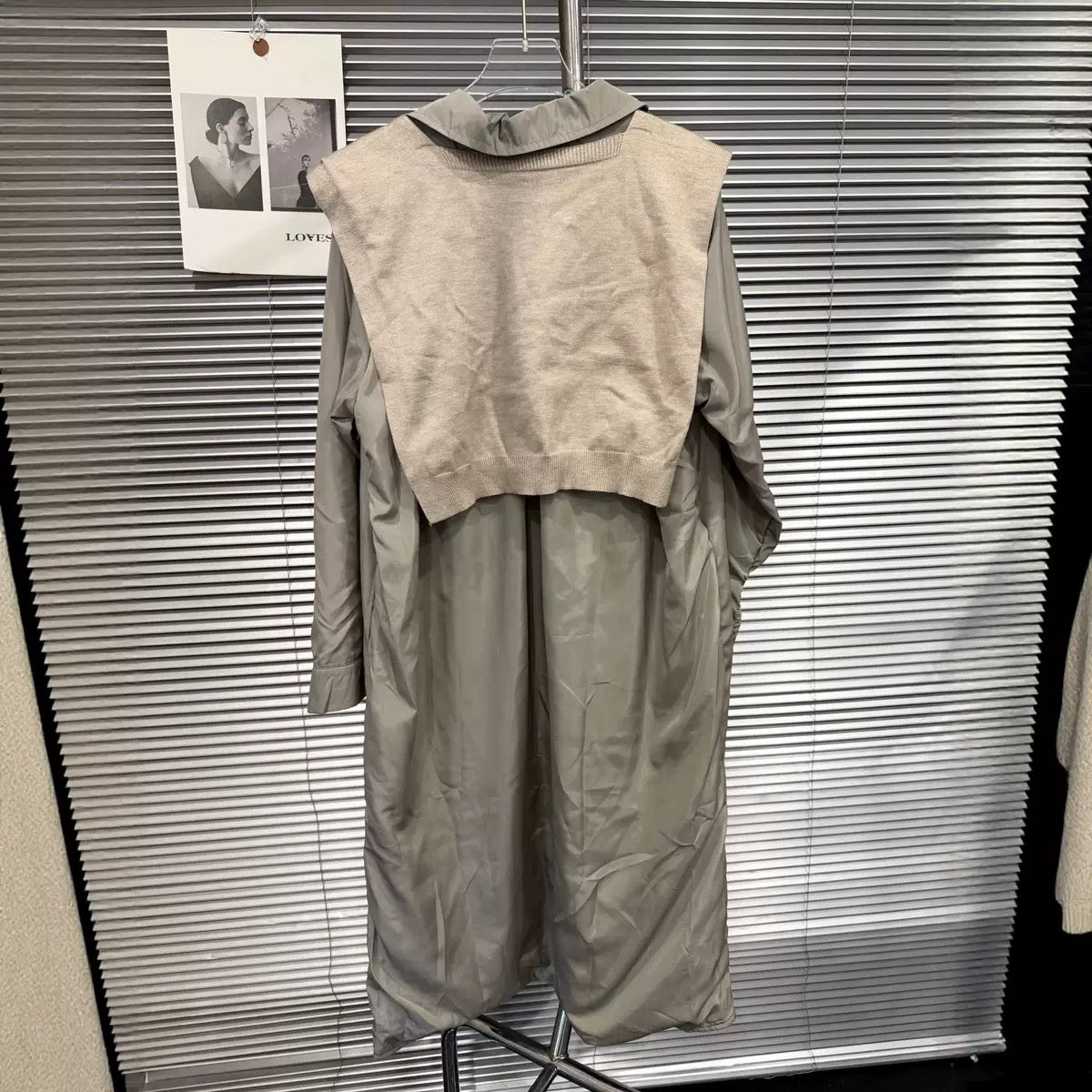 Parka oversize à capuche kaki, vue produit