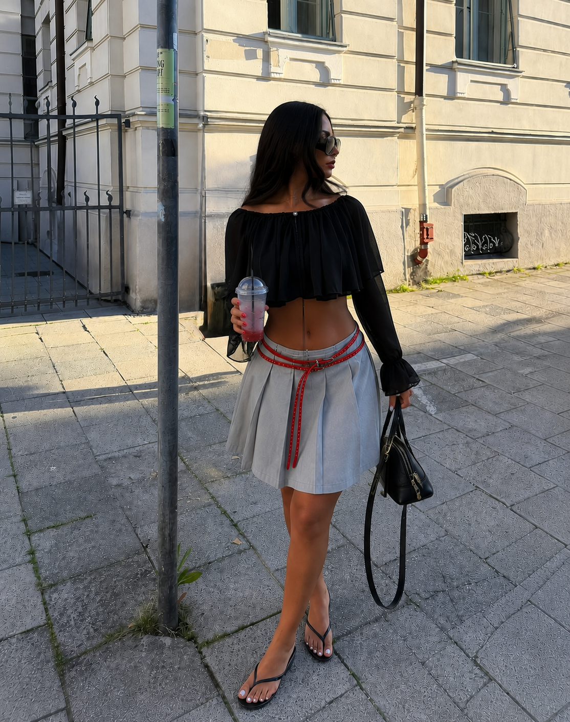 Ensemble blouse courte et jupe mi-longue