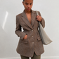 Blazer croisé, détail du boutonnage