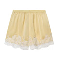 Short en dentelle satiné