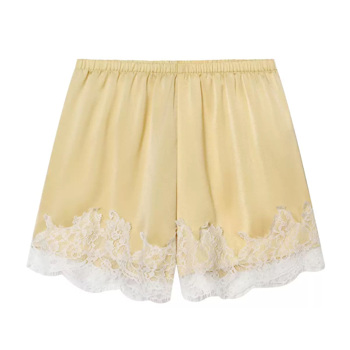 Short en dentelle satiné