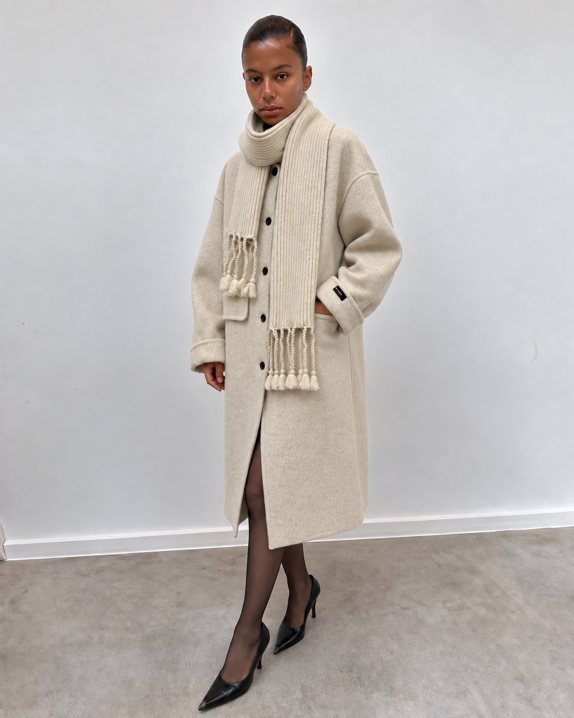 Manteau long écru, vue de face